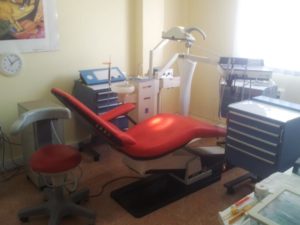 CLINICA-DENTAL-EN-CANDELARIA-4 blank