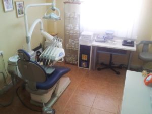 CLINICA-DENTAL-EN-CANDELARIA-5 blank